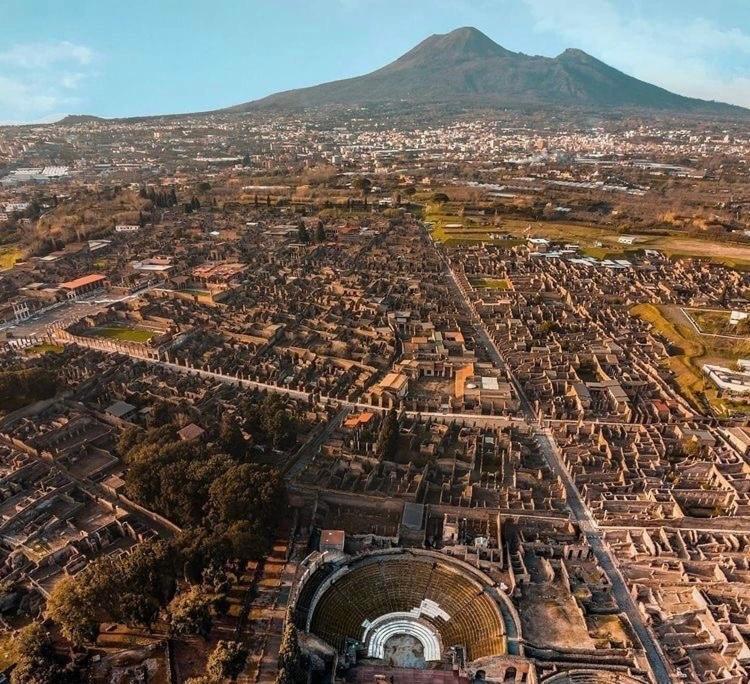 Porta Anfiteatro Pompei Hotel Exterior foto